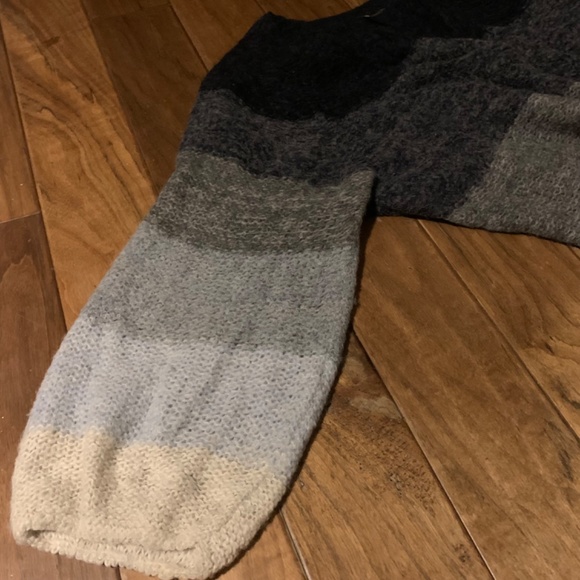 FREE PEOPLE Alpaca Chunky Knit Sweater Oversized Bishop Sleeve Medium - Large - Picture 7 of 16